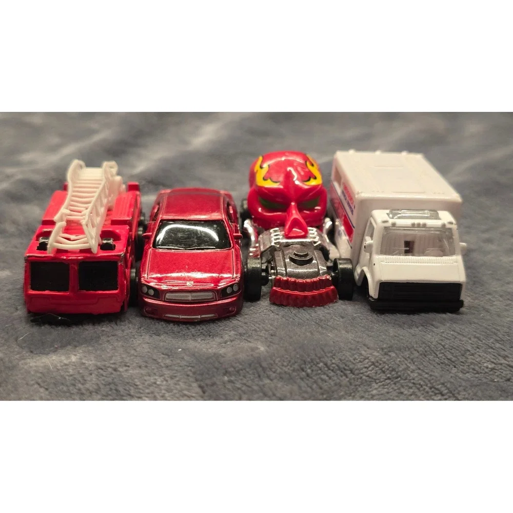 Maisto Diecast Vehicle Lot Fire Truck Dodge Charger R/T EMS Truck Skull Hot Rod